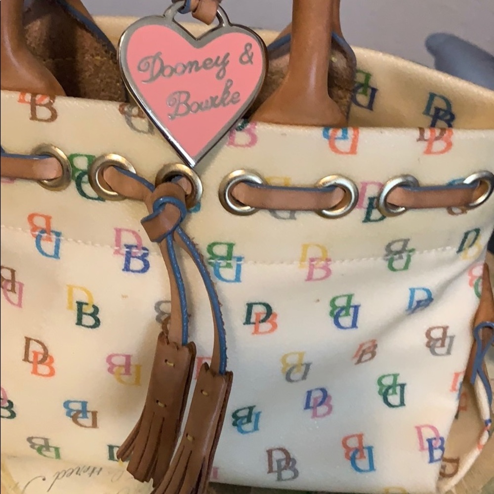 purse - Picture 2 of 6